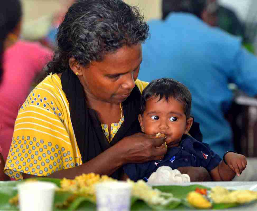 Onam Sadhya Relief Camp Maharajas College