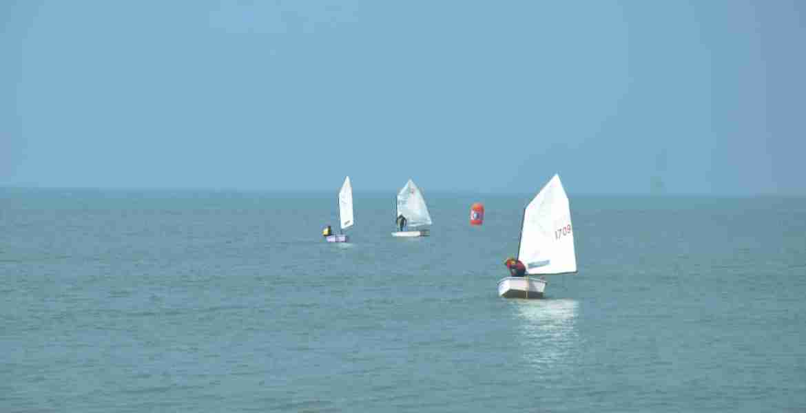 ബേപ്പൂർ ഫെസ്റ്റിവൽ സീസൻ 5 രണ്ടാം ദിനത്തിലെ  സെയിലിംഗിലുള്ള - ചിത്രങ്ങൾ