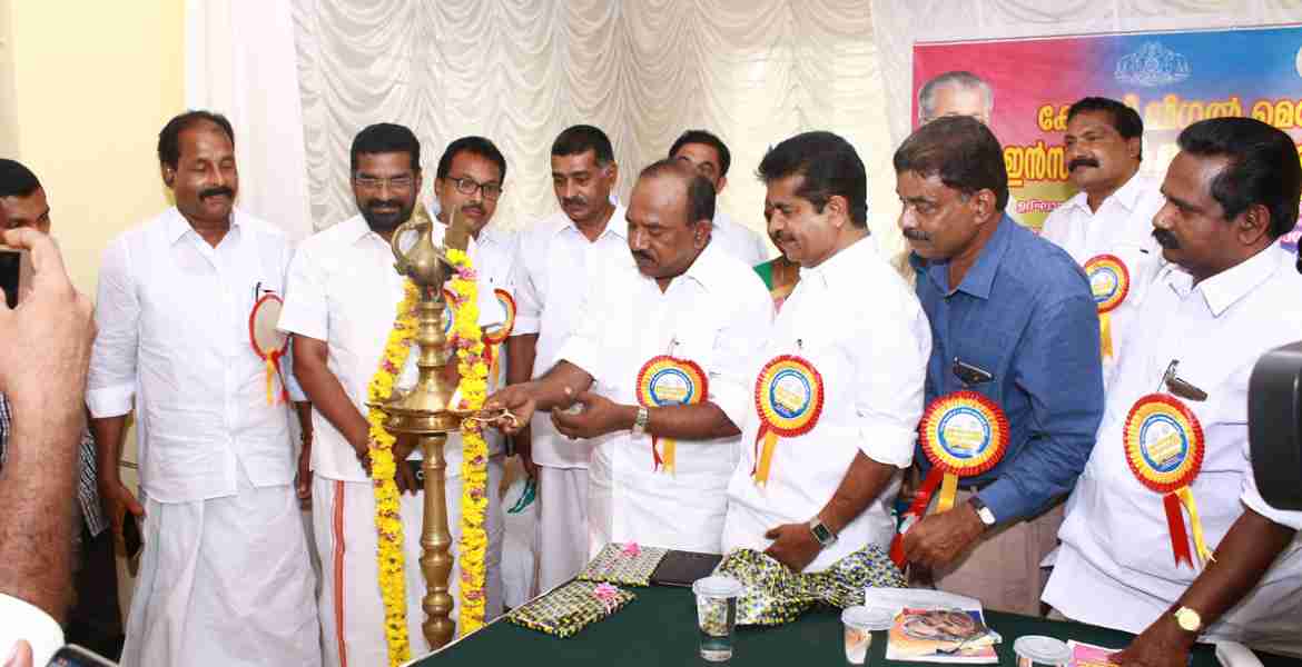 കോന്നി ലീഗല്‍ മെട്രോളജി ഇന്‍സ്‌പെക്ടര്‍ ഓഫീസിന്റെ ഉദ്ഘാടനം ഭക്ഷ്യപൊതുവിതരണ വകുപ്പ് മന്ത്രി പി.തിലോത്തമന്‍ നിര്‍വഹിക്കുന്നു.