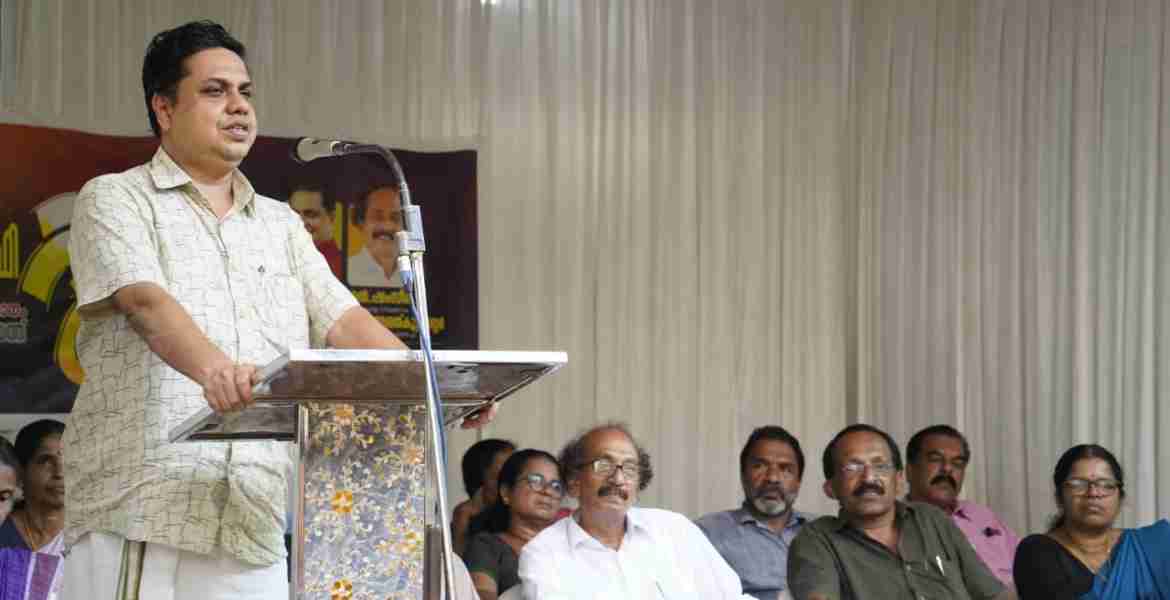 മണിയൂർ പഞ്ചായത്ത് "വിജയഭേരി"   നിയമസഭ സ്പീക്കർ എ എൻ ഷംസീർ ഉദ്ഘാടനം ചെയ്യുന്നു