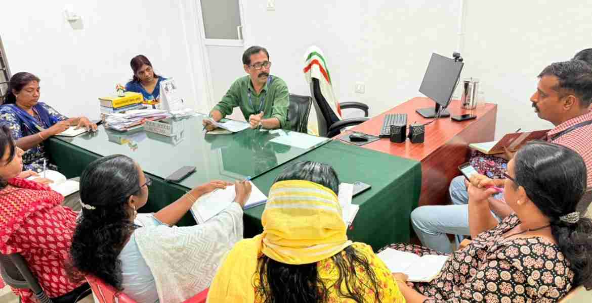 നിയമസഭ തെരഞ്ഞെടുപ്പില്‍ ഫറോക്ക് നഗരസഭയിലെ എല്ലാ ബൂത്തുകളിലും ഹരിതചട്ടം കര്‍ശനമായി നടപ്പാക്കുന്നതിന്റെ ഭാഗമായി ചേര്‍ന്ന യോഗം