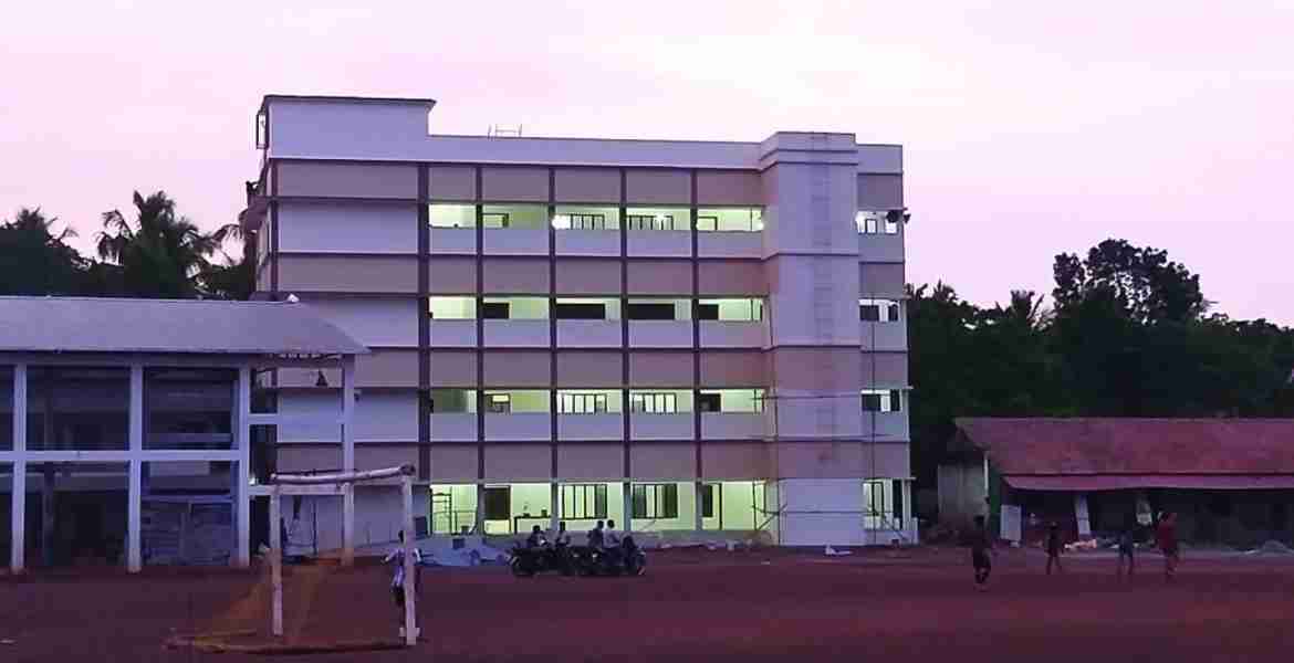പൊതുവിദ്യാഭ്യാസ സംരക്ഷണയജ്ഞത്തിന്റെ ചായോത്ത് ജിഎച്ച്എസ്എസില്‍ നിര്‍മ്മാണം നടക്കുന്ന പുതിയ സ്‌കൂള്‍ കെട്ടിടം.
