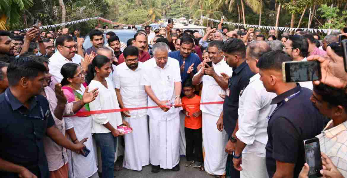 കിഫ്‌ബി വഴി  നടപ്പാക്കിയത് ഒരു ലക്ഷം കോടി രൂപയുടെ വികസനം : മുഖ്യമന്ത്രി 