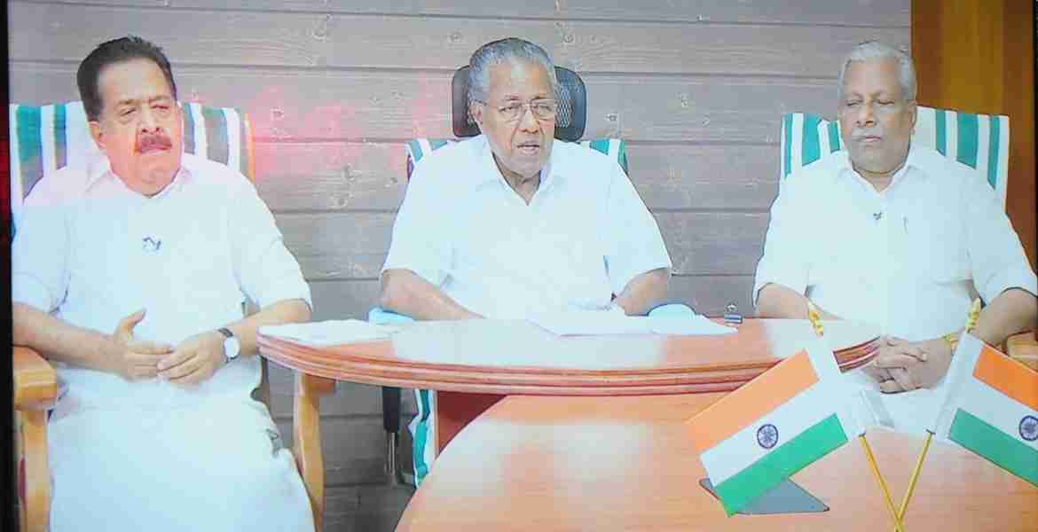 കോവിഡ്-19 സംബന്ധിച്ച് തദ്ദേശസ്വയംഭരണ സ്ഥാപന ജനപ്രതിനിധികളുമായി നടത്തിയ വീഡിയോ കോൺഫറൻസിൽ സംസാരിക്കുകയായിരുന്ന മുഖ്യമന്ത്രി പിണറായി വിജയൻ