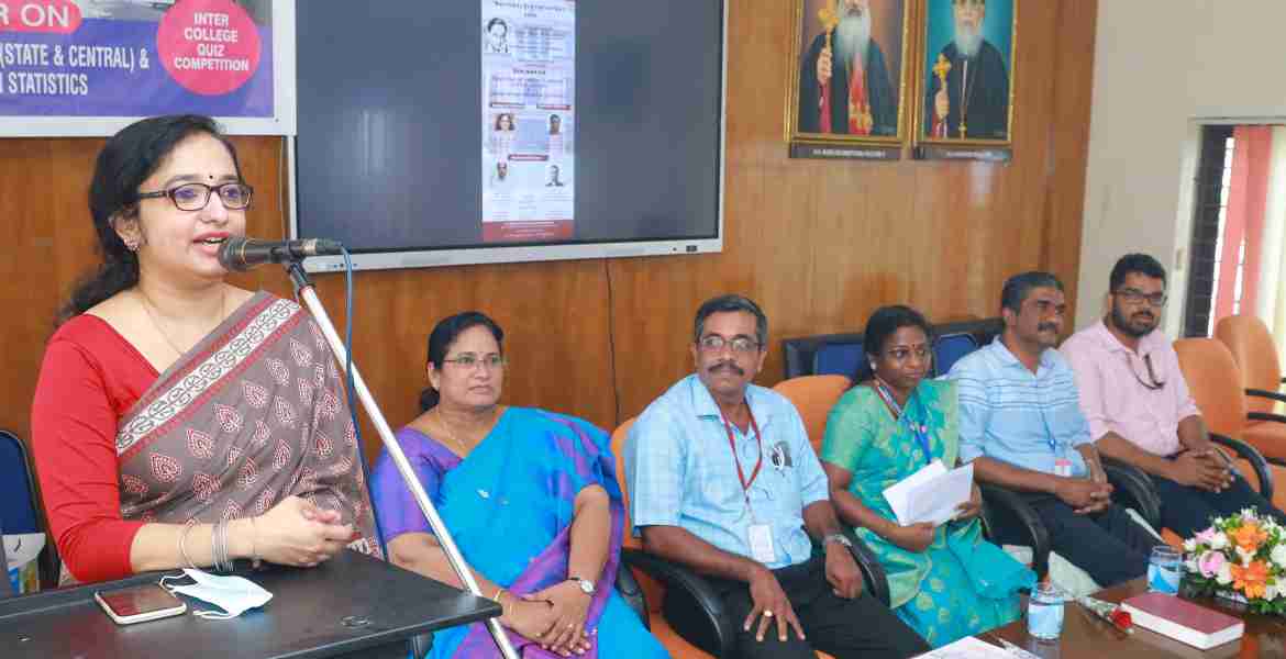പത്തനംതിട്ട കാതോലിക്കേറ്റ് കോളജില്‍ സ്റ്റാറ്റിസ്റ്റിക്കല്‍  ദിനാഘോഷം ഉദ്ഘാടനം ചെയ്തു സംസാരിക്കുകയായിരുന്നു കളക്ടര്‍