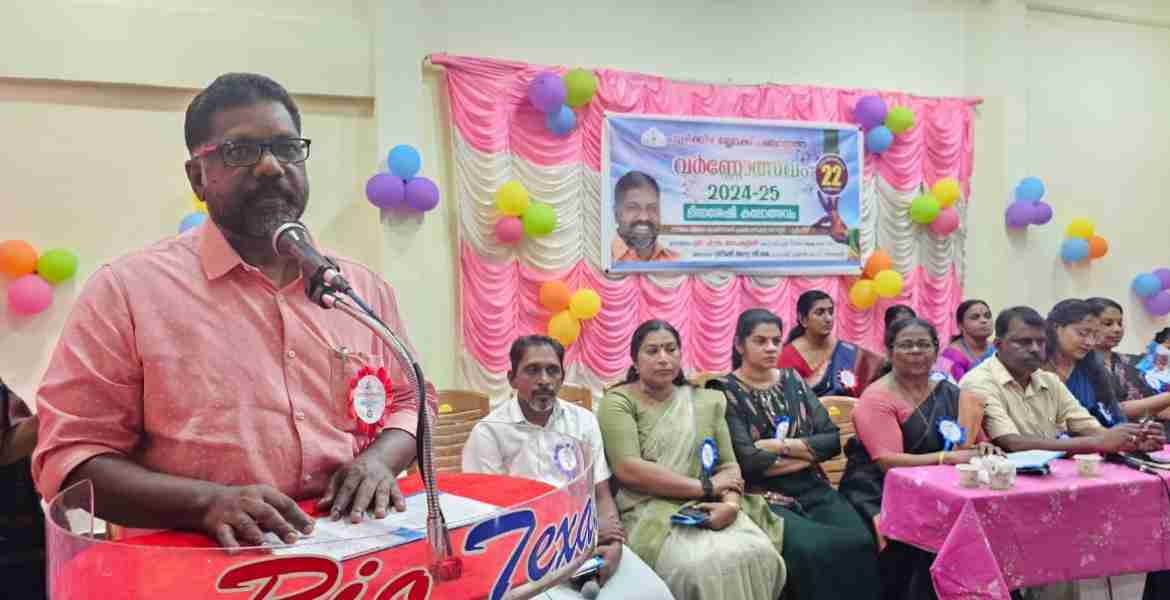 ളിക്കീഴ് ബ്ലോക്ക് പഞ്ചായത്ത് ഭിന്നശേഷി കലോത്സവത്തിന്റെ ഉദ്ഘാടനം ഡെപ്യൂട്ടി സ്പീക്കര്‍ ചിറ്റയം ഗോപകുമാര്‍ നിര്‍വഹിക്കുന്നു
