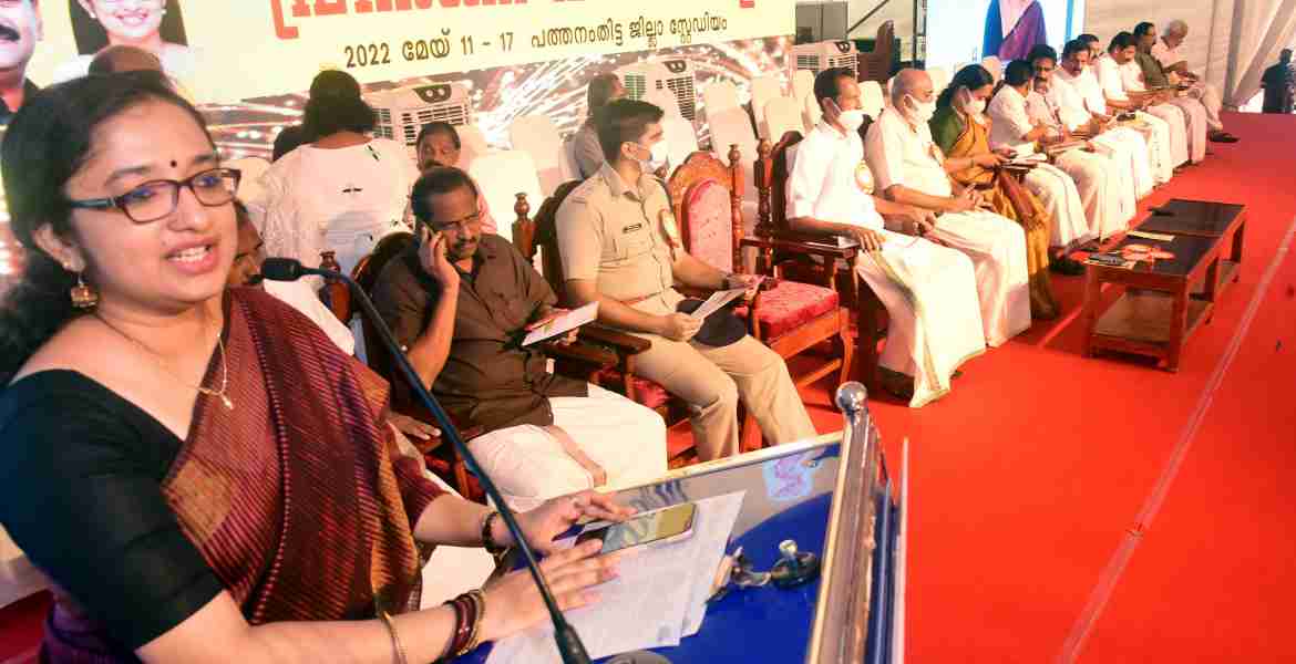ഓമല്ലൂര്‍ ശങ്കരന്‍
