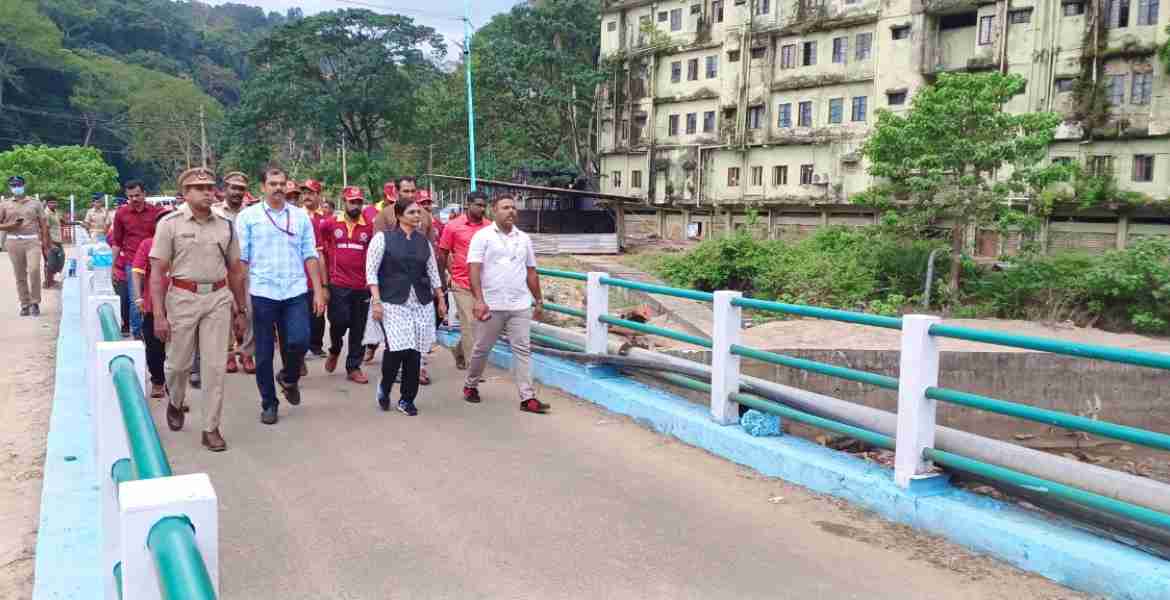 ശബരിമല തീര്‍ഥാടനവുമായി ബന്ധപ്പെട്ട സുരക്ഷാ മുന്നൊരുക്കങ്ങള്‍ വിലയിരുത്തുന്നതിന് അഗ്‌നി രക്ഷാ വകുപ്പ് ഡയറക്ടര്‍ ജനറല്‍ ഡോ. ബി. സന്ധ്യയുടെ സന്ദര്‍ശനം