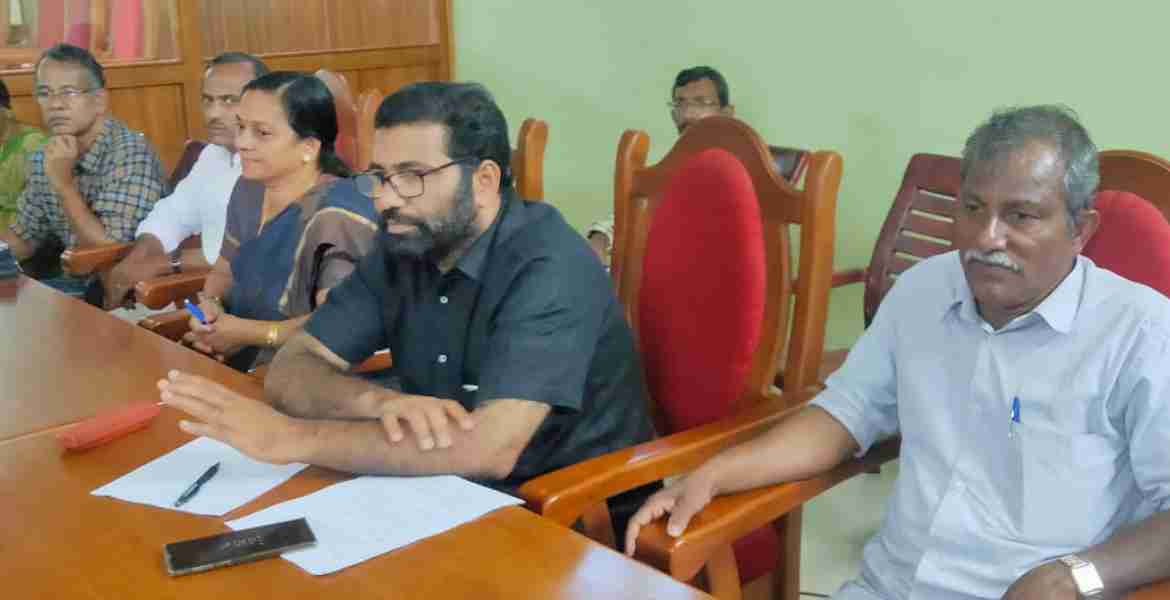 കല്യാശ്ശേരി മണ്ഡലത്തിലെ പൊതുമരാമത്ത് പ്രവൃത്തികളുടെ അവലോകന യോഗം