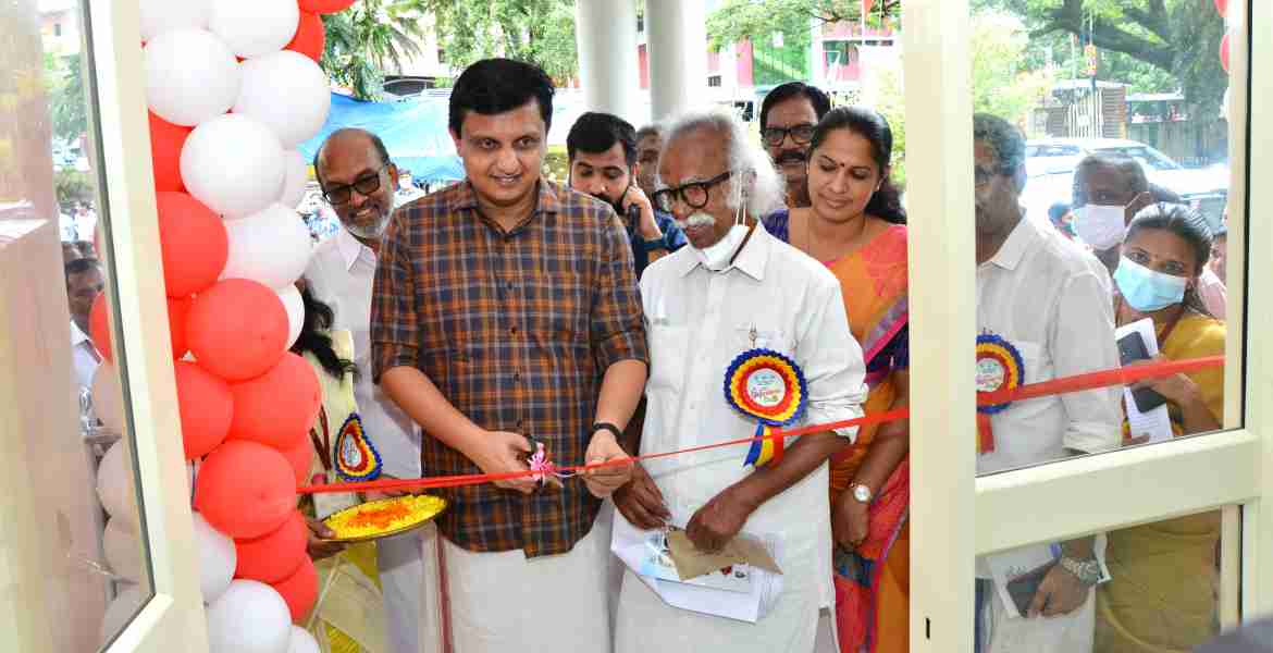 കണ്ണൂരിൽ പി ഡബ്ല്യു ഡി കോംപ്ലക്‌സിന്റെ ഒന്നാംഘട്ട കെട്ടിടോദ്ഘാടനം