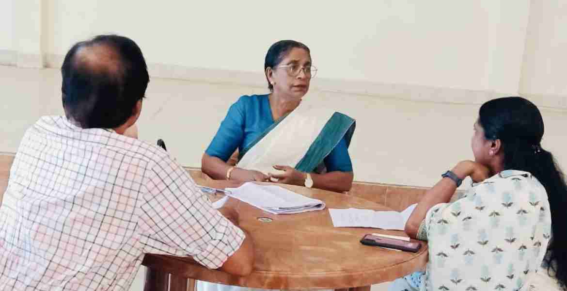  തിരുവല്ല മാമ്മന്‍ മത്തായി ഹാളില്‍ നടന്ന വനിതാ കമ്മിഷന്‍ അദാലത്ത്