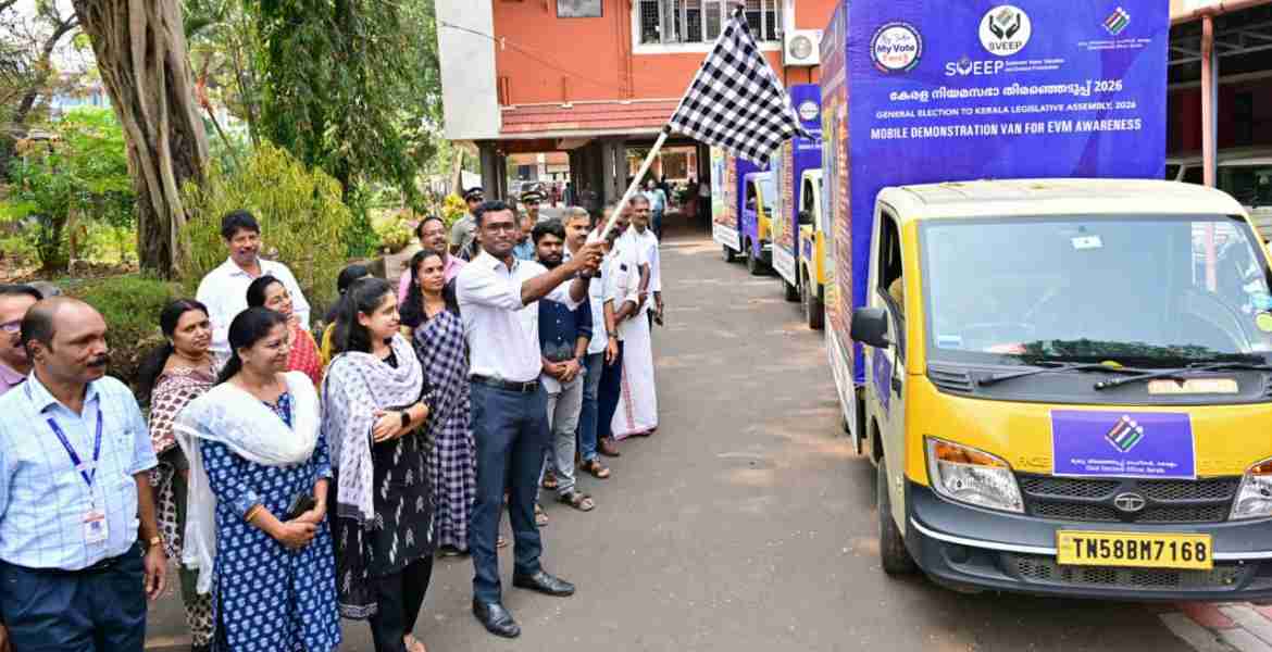 നിയമസഭാ തിരഞ്ഞെടുപ്പ്: ജില്ലയില്‍ വോട്ടുവണ്ടി പര്യടനം തുടങ്ങി