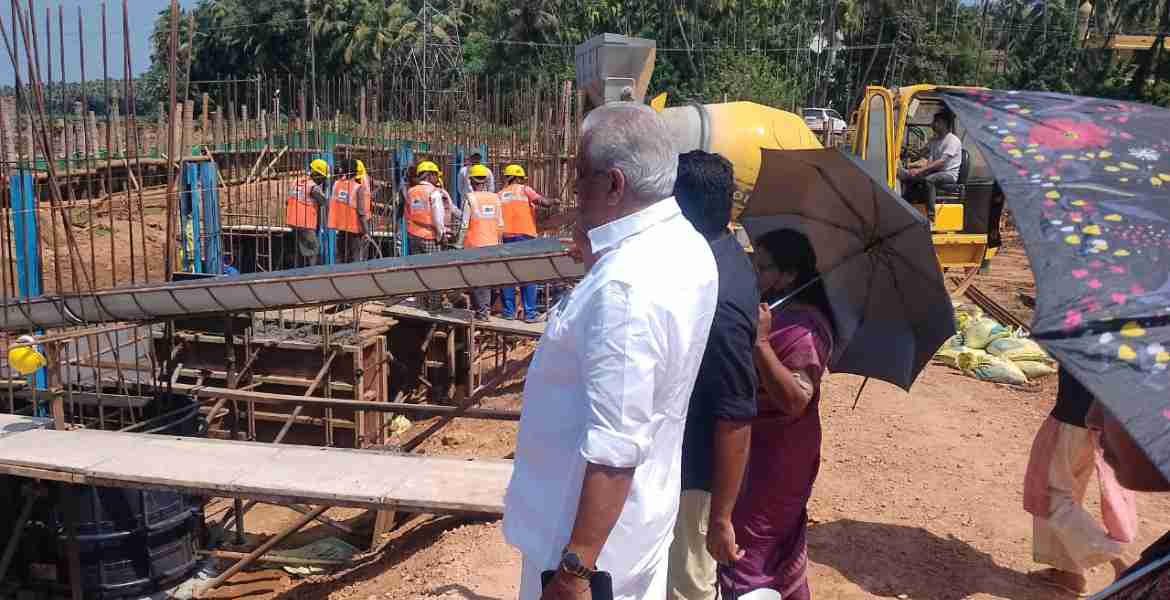 കരിച്ചാല്‍ കടവ് ചെക്ക് ഡാം കം ബ്രിഡ്ജ്: നിര്‍മ്മാണം ദ്രുതഗതിയില്‍