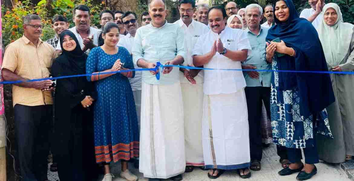 തട്ടളങ്കര പള്ളി കോൺക്രീറ്റ് നടപ്പാത ഉദ്ഘാടനം