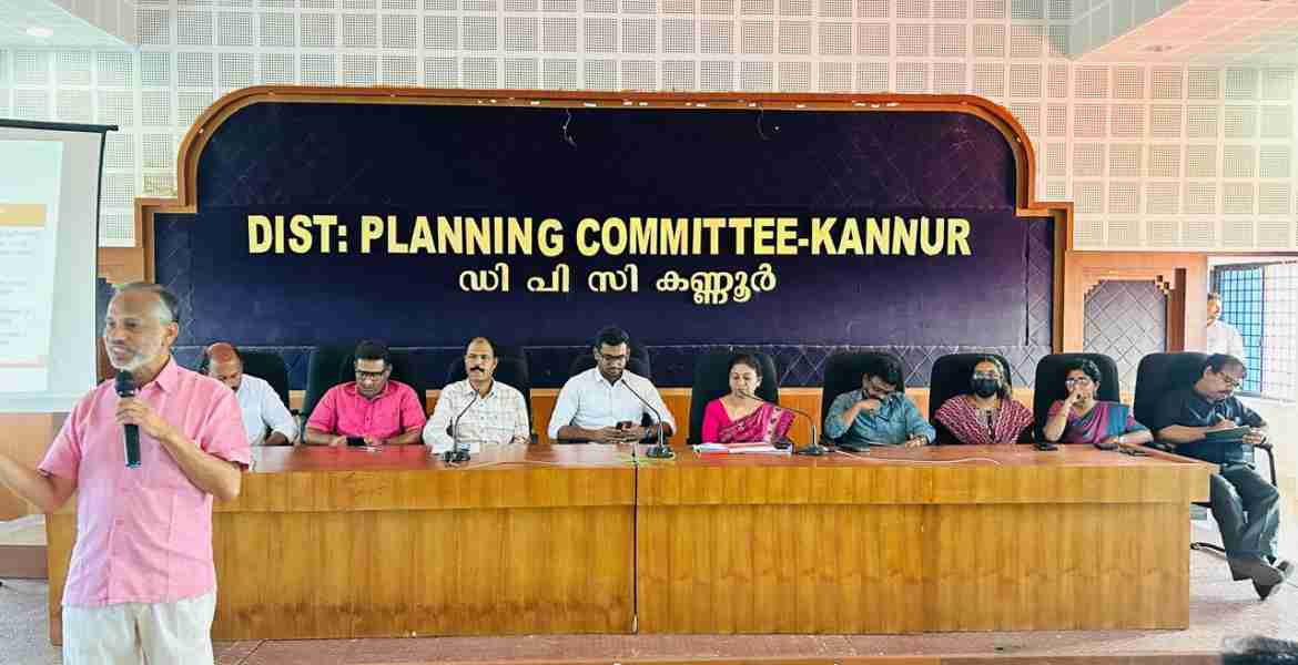 പോളിംഗ് സ്റ്റേഷനുകളുടെ വൾനറബിലിറ്റി മാപ്പിംഗ് : പരിശീലനം നൽകി