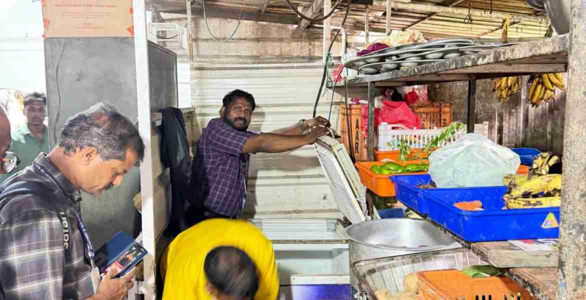 ഭക്ഷ്യപാനീയ വിതരണ സ്ഥാപനങ്ങളിൽ  പരിശോധന; 75 കടകൾക്ക് നോട്ടീസ്, 3 കടകൾ പൂട്ടാൻ നിർദേശം