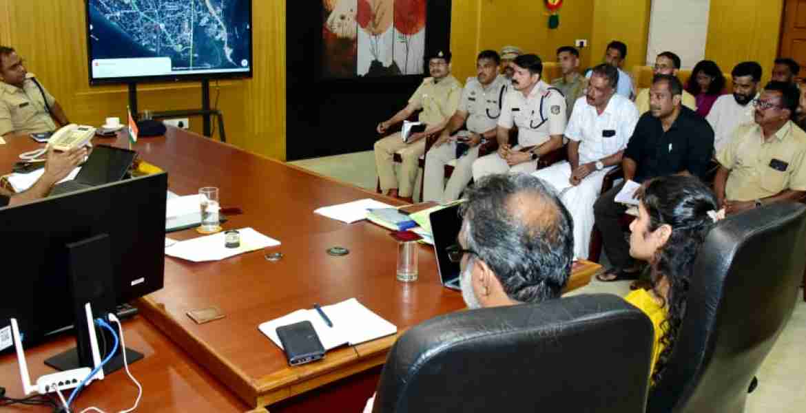 വളപട്ടണം, മേലെ ചൊവ്വ ഗതാഗതക്കുരുക്ക്; തിരക്കേറിയ സമയങ്ങളില്‍ ഭാരവാഹനങ്ങള്‍ക്ക് നിയന്ത്രണം