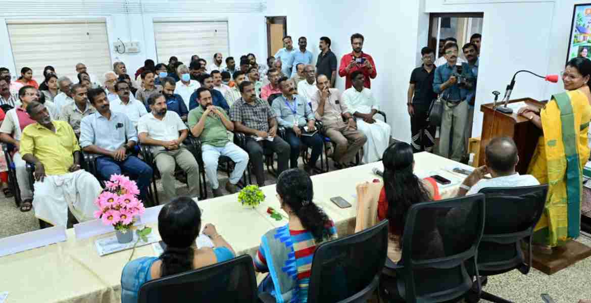 സൂര്യഘര്‍ പദ്ധതി: ബോധവല്‍ക്കരണ ക്യാമ്പ് സംഘടിപ്പിച്ചു 
