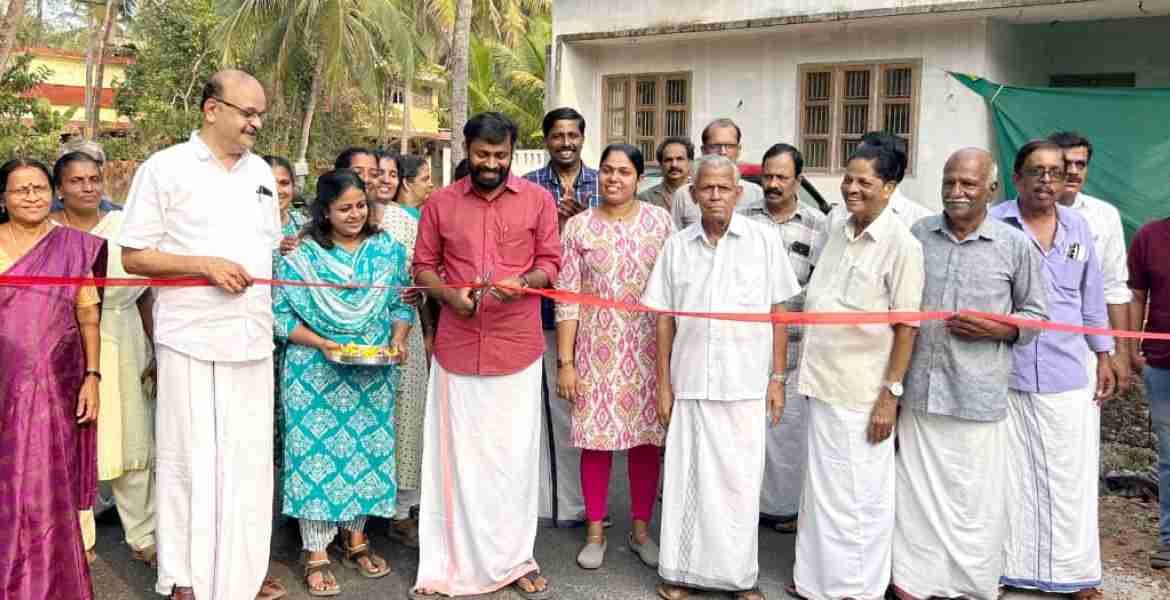 കണ്ണപുരം പഞ്ചായത്തിലെ മൂന്ന് തദ്ദേശ റോഡുകള്‍ ഉദ്ഘാടനം ചെയ്തു