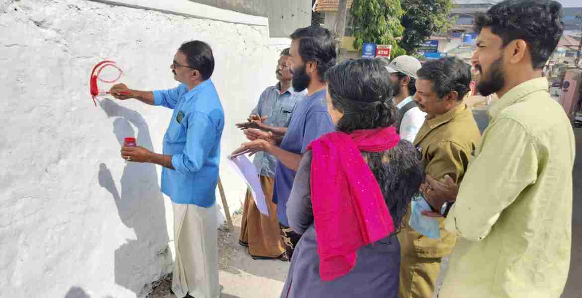 മുഖ്യമന്ത്രിയുടെ മുഖാമുഖം :   ചിത്രമതില്‍ ഒരുക്കി കേരള ലളിതകലാ അക്കാദമി  