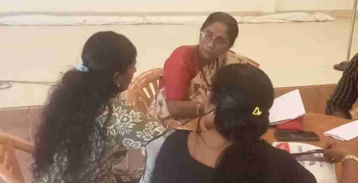 തിരുവല്ല മാമ്മന്‍ മത്തായി നഗര്‍ ഹാളില്‍ നടന്ന വനിതാ കമ്മിഷന്‍ അദാലത്ത്