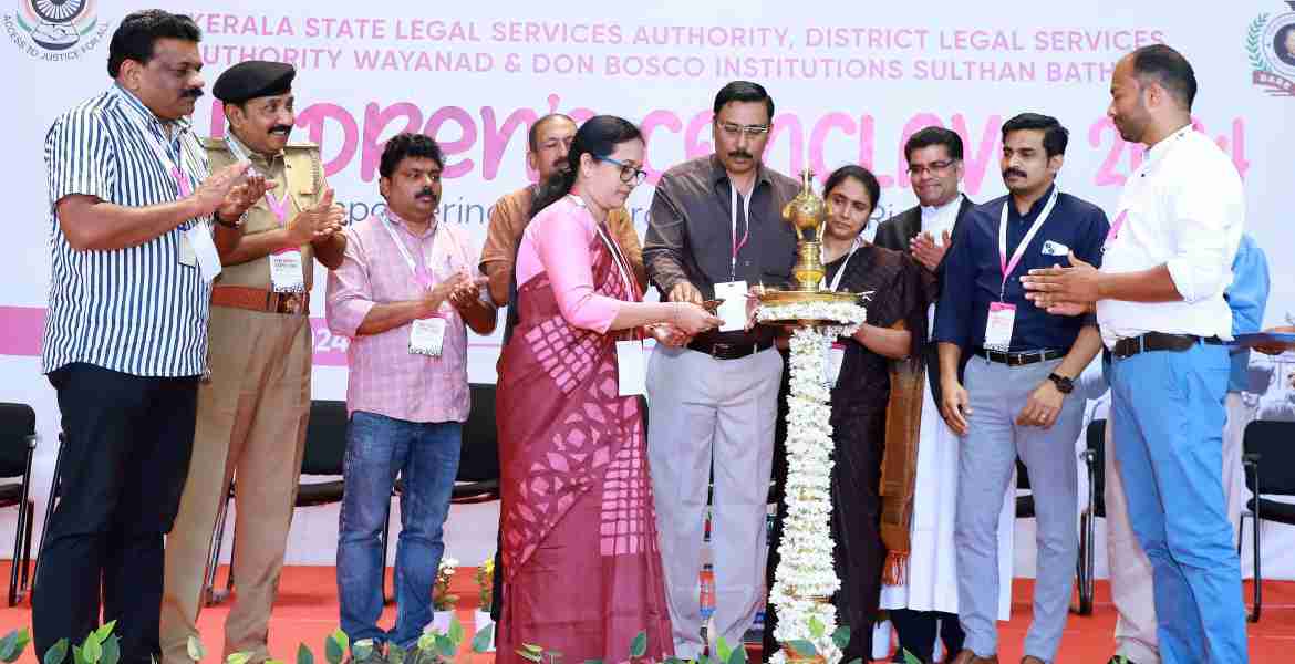 *അവകാശങ്ങൾ ചോദിച്ചറിഞ്ഞ് വിദ്യാർത്ഥികൾ*; *ശ്രദ്ധേയമായി ചിൽഡ്രൻസ് കോൺക്ലേവ്*