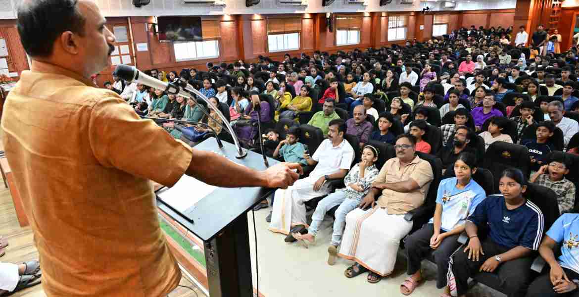 സ്‌കൂള്‍ ഒളിമ്പിക്‌സ് ജേതാക്കളെ അനുമോദിച്ചു