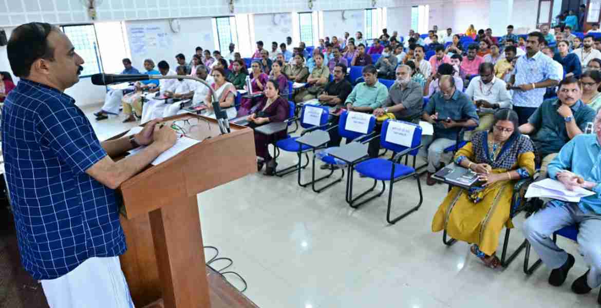 ജില്ലയുടെ സാധ്യതകളെ പ്രയോജനപ്പെടുത്തുന്ന വികസന പദ്ധതികൾ തയ്യാറാക്കണം: അഡ്വ. ബിനോയ് കുര്യൻ 
