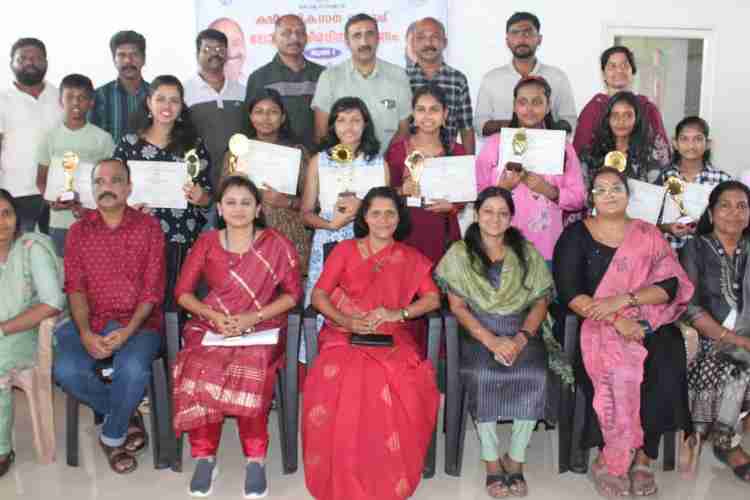 ഫോട്ടോ ക്യാപ്ഷന്‍- ക്ഷീരദിനാചരണത്തിന്റെ ഭാഗമായി കോട്ടയം ക്ഷീരപരിശീലന കേന്ദ്രം നടത്തിയ വിവിധ മത്സരങ്ങളിലെ വിജയികള്‍ 