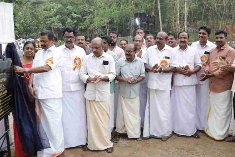 മംഗര പാലം ഗതാഗതത്തിന് തുറന്നു കൊടുത്തു
